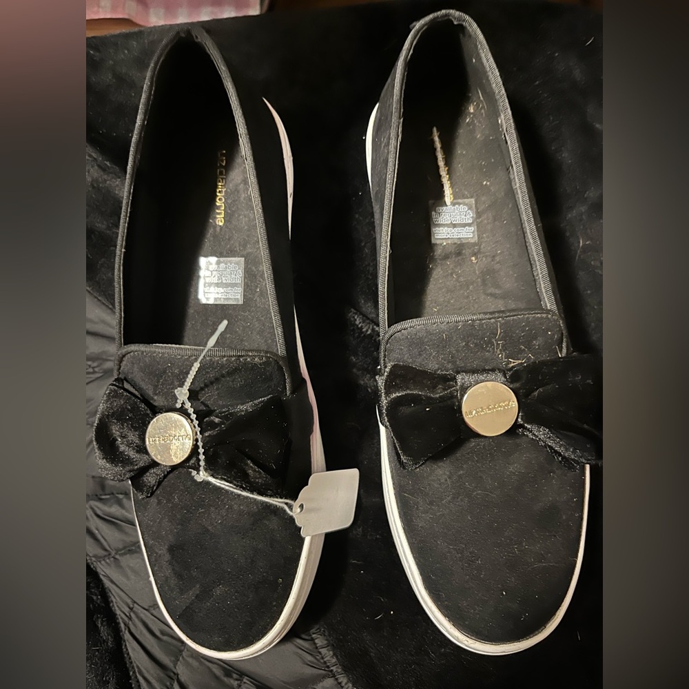 Liz Claiborne Black Velvet Flats with Gold Button